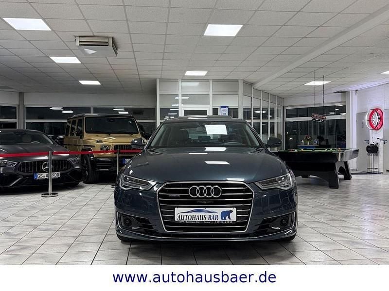 Second-hand Audi A6 Ambiente 320 CP (235 kW) 2018 Albastru Berlinǎ