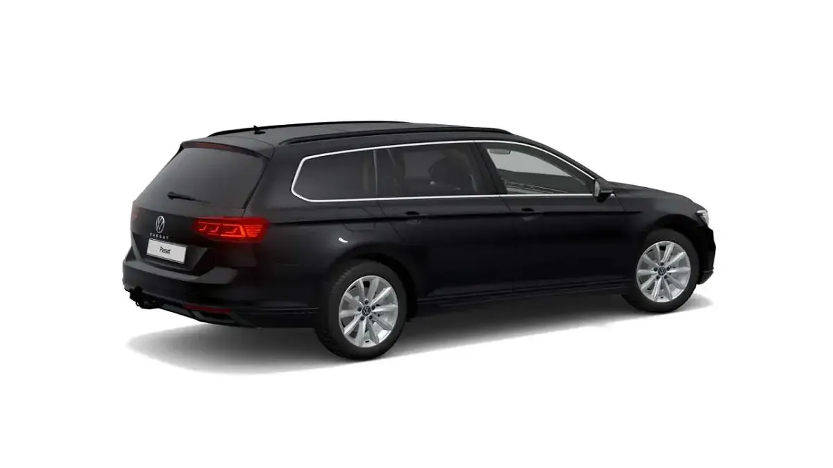 Gebraucht VW Passat IQ Drive 150 PS (110 kW) 2023 Schwarz Kombi