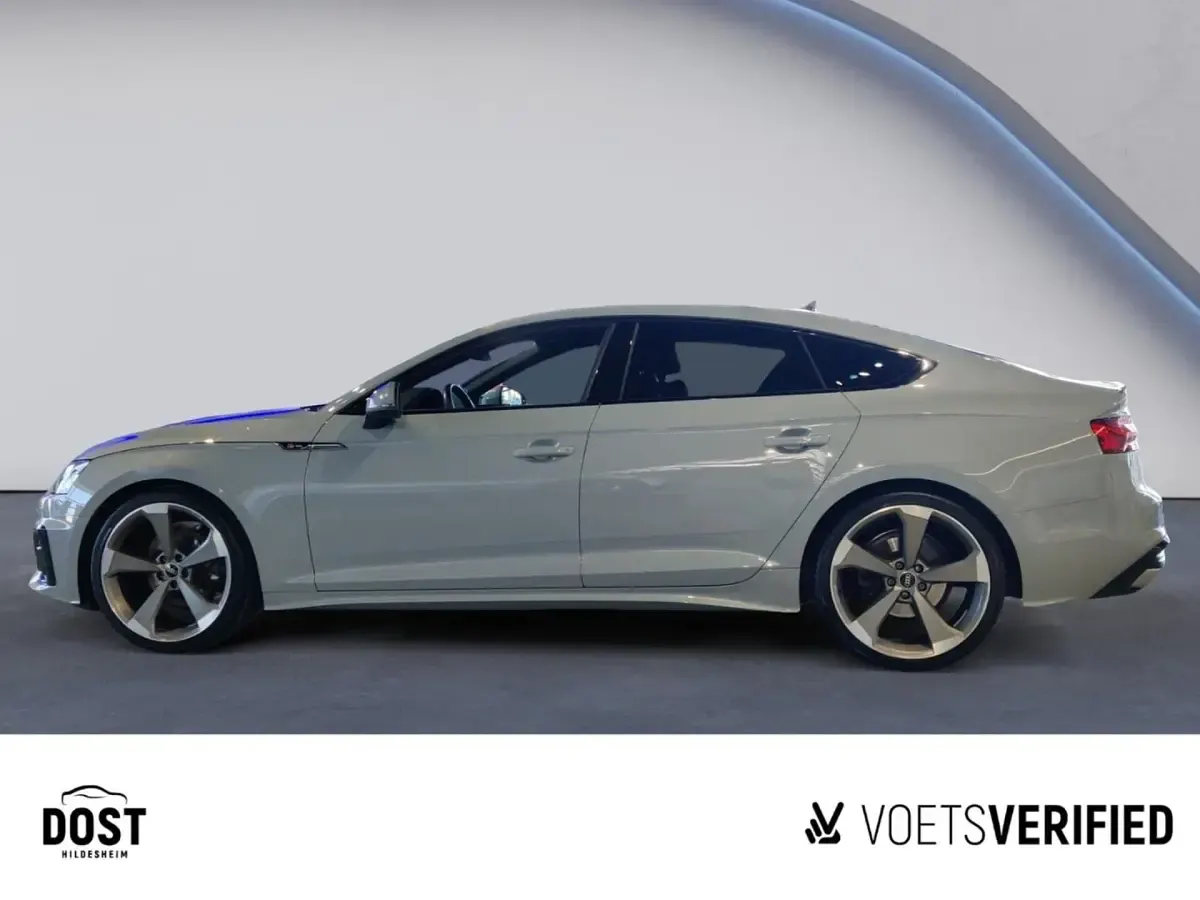 Gebraucht Audi A5 Sportback S-Line 163 PS (119 kW) 2022 Grau Kleinwagen