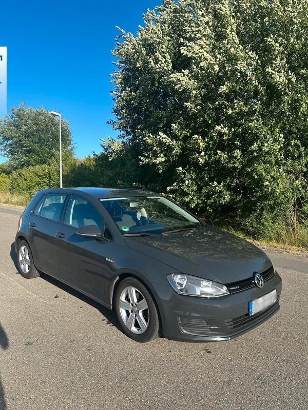 Grau Gebraucht 2014 VW Golf VII Kleinwagen | 9.200 € (Fairer Preis) - Bild 1/4