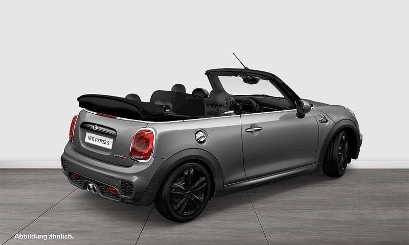 Gebraucht Mini Cooper S Cabriolet 192 PS (141 kW) 2018 Moonwalk grey () Cabrio