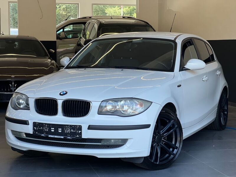 Weiß Gebraucht 2009 BMW 116 Kleinwagen | 2.990 € (Fairer Preis) - Bild 1/4