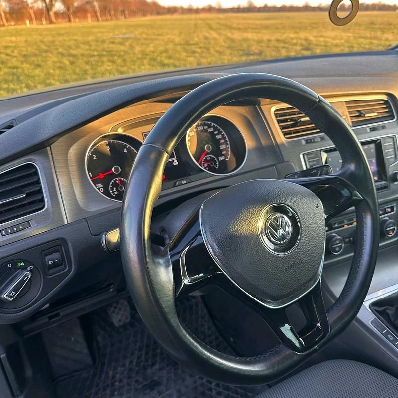 Gebraucht VW Golf VII 104 PS (76 kW) 2012 Silber Kleinwagen