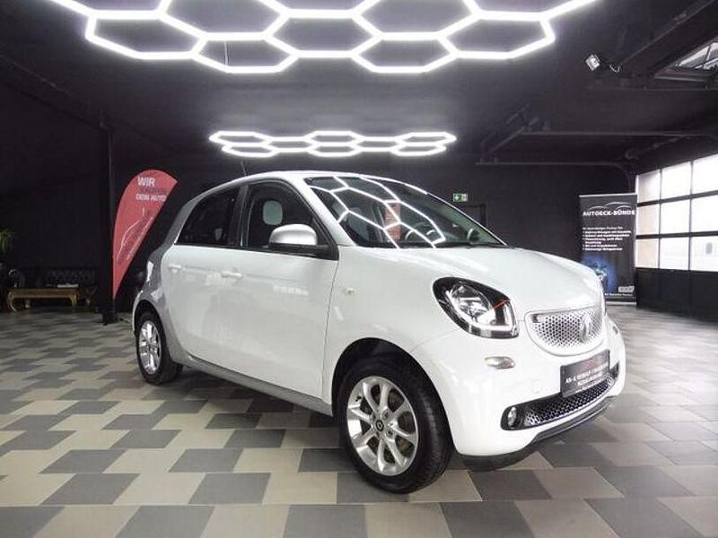 Gebraucht Smart ForFour Passion 71 PS (52 kW) 2015 Weiß Kleinwagen