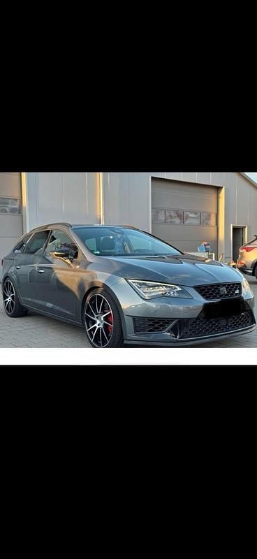 Gebraucht Seat Leon ST CUPRA 290 PS (213 kW) 2016 Grau Kombi