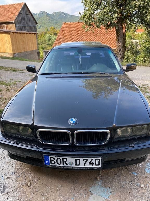 Schwarz Gebraucht 1996 BMW 740 Performance Limousine | 5.500 € (Superpreis) - Bild 1/4