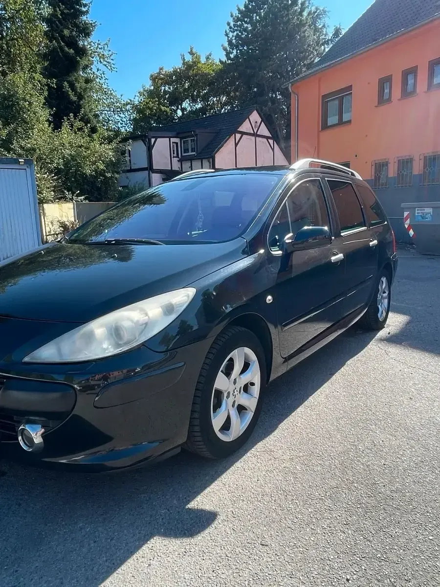 Gebraucht Peugeot 307 109 PS (80 kW) 2005 Schwarz Kombi