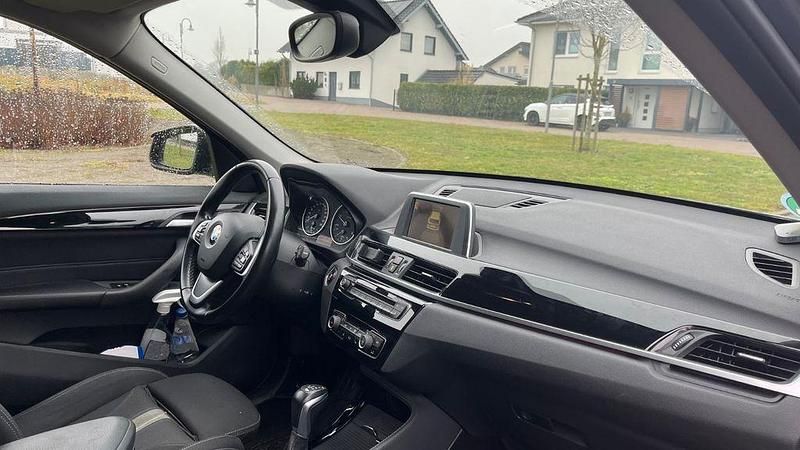 Gebraucht BMW X1 Sport Line 231 PS (169 kW) 2016 Grau SUV