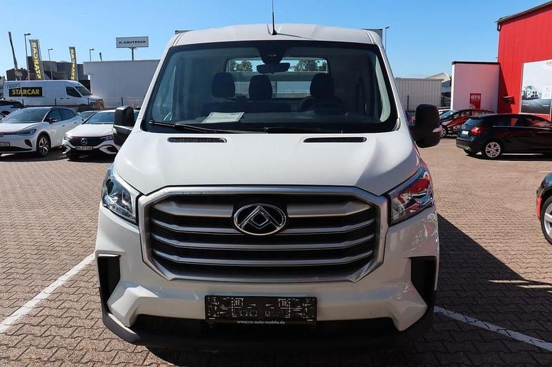 Neu Maxus V90 148 PS (108 kW) 2025 Weiß Van