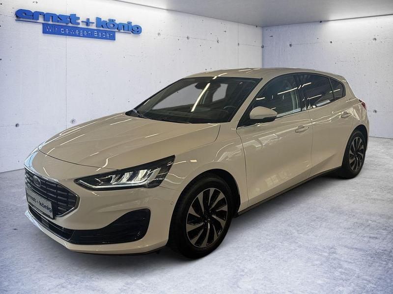 Gebraucht Ford Focus Titanium 125 PS (91 kW) 2024 Weiß Limousine