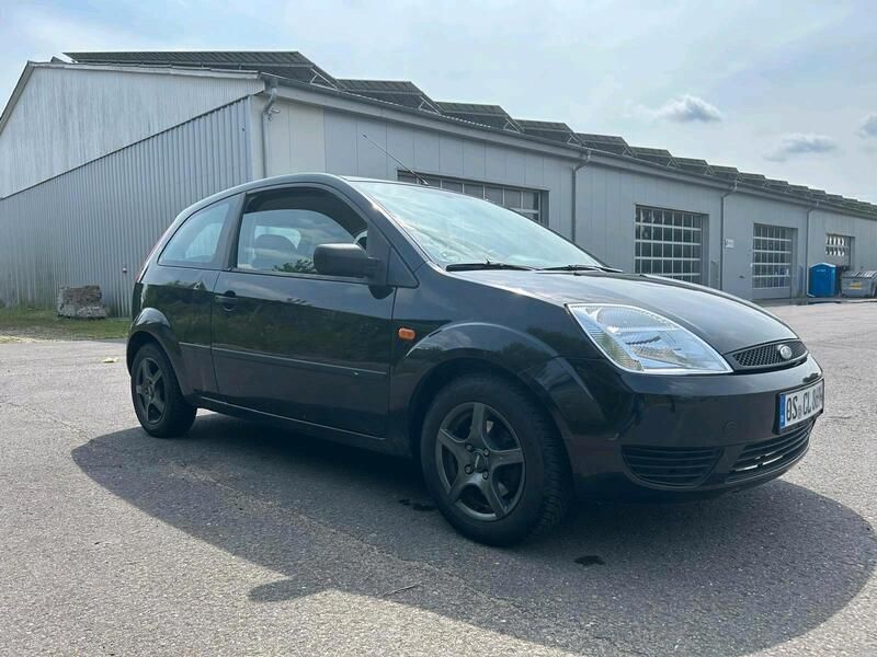 Schwarz Gebraucht 2003 Ford Fiesta Kleinwagen | 649 € (Guter Preis) - Bild 1/4