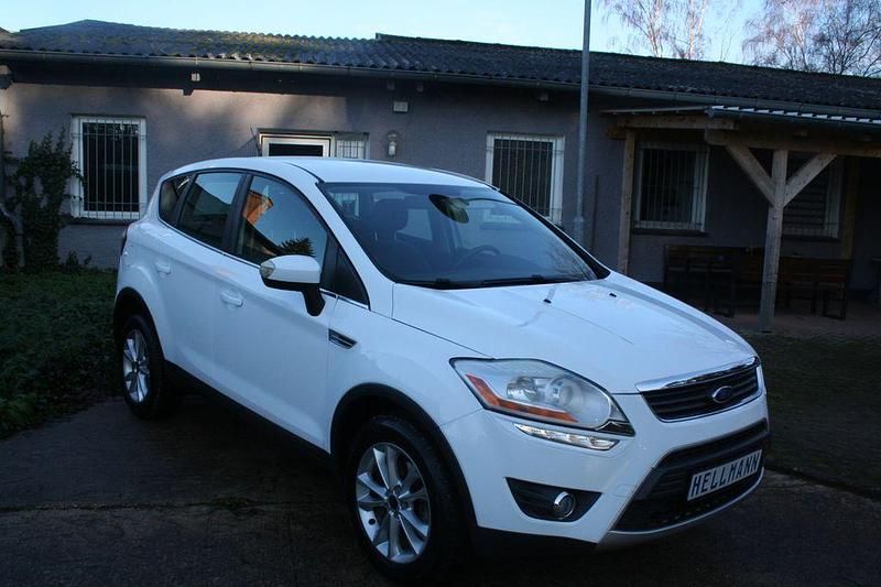 Gebraucht Ford Kuga Titanium 200 PS (147 kW) 2011 Weiß SUV