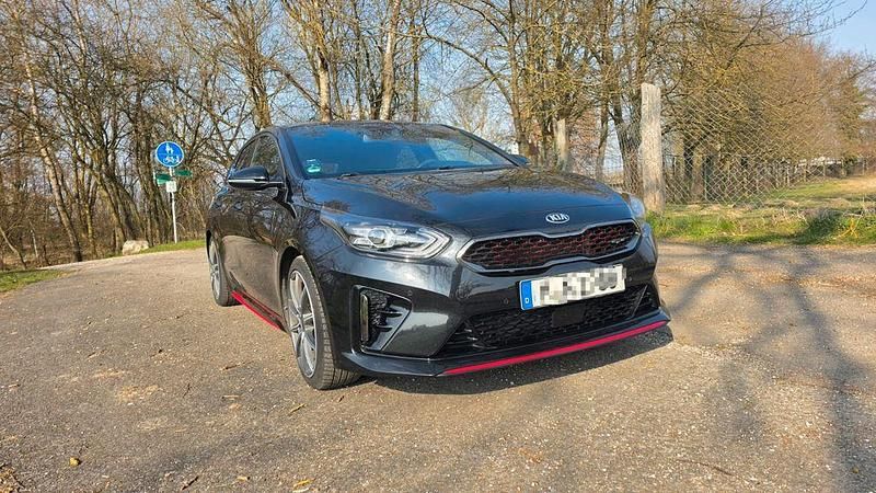 Gebraucht Kia ProCeed GT 204 PS (150 kW) 2019 Schwarz Kombi