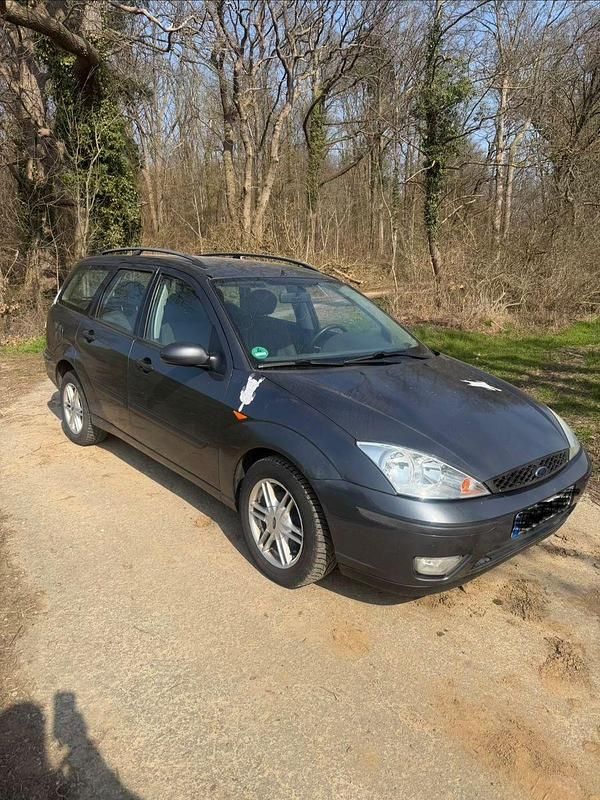 Gebraucht Ford Focus Ambiente 116 PS (85 kW) 2004 Grau Kombi