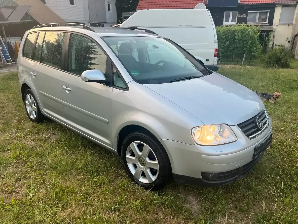 Gebraucht VW Touran 105 PS (77 kW) 2006 Van / Kleinbus