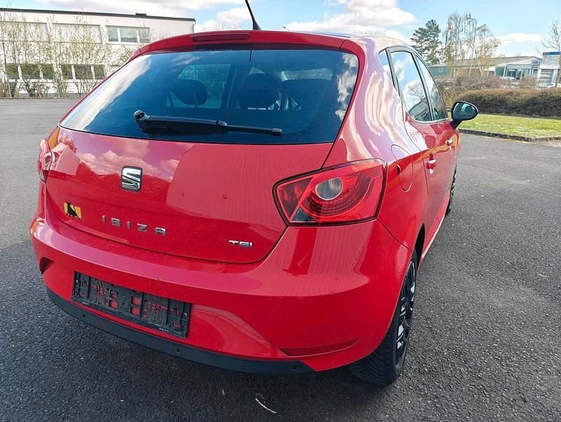 Gebraucht Seat Ibiza 105 PS (77 kW) 2014 Rot Kleinwagen