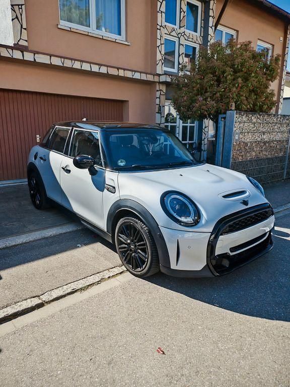 Usata Mini Cooper S 178 CV (130 kW) 2021 Argento Utilitaria