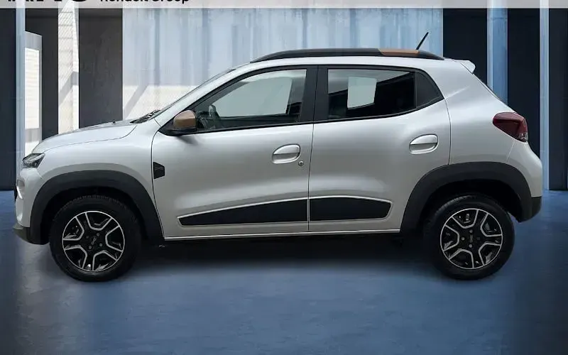Gebraucht Dacia Spring Extreme 47 kW (65 PS) 2024 Diamantsilbergrau Kleinwagen