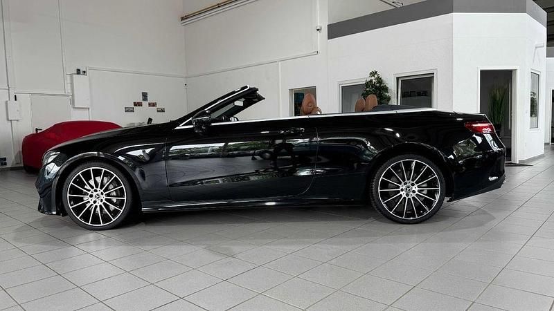 Gebraucht Mercedes E400 AMG 340 PS (250 kW) 2020 Schwarz Cabrio