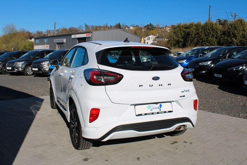 Gebraucht Ford Puma ST-Line 155 PS (114 kW) 2022 Weiß SUV
