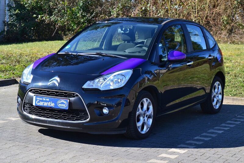 Schwarz Gebraucht 2013 Citroën C3 Tendance Kleinwagen | 2.490 € (Superpreis) - Bild 1/4