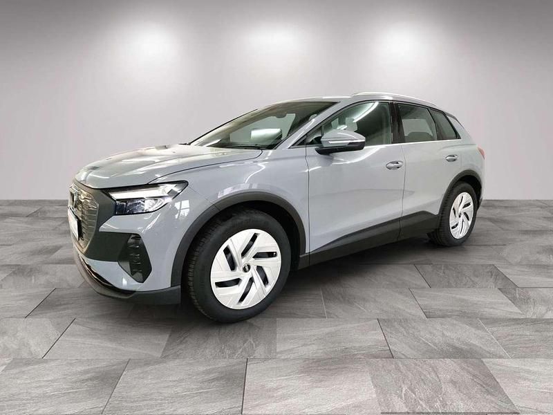 Gebraucht Audi Q4 e-tron Ambiente 210 kW (286 PS) 2025 Kieselgrau SUV