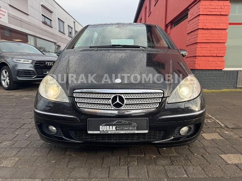 Gebraucht Mercedes A180 Avantgarde 109 PS (80 kW) 2007 Schwarz Kleinwagen