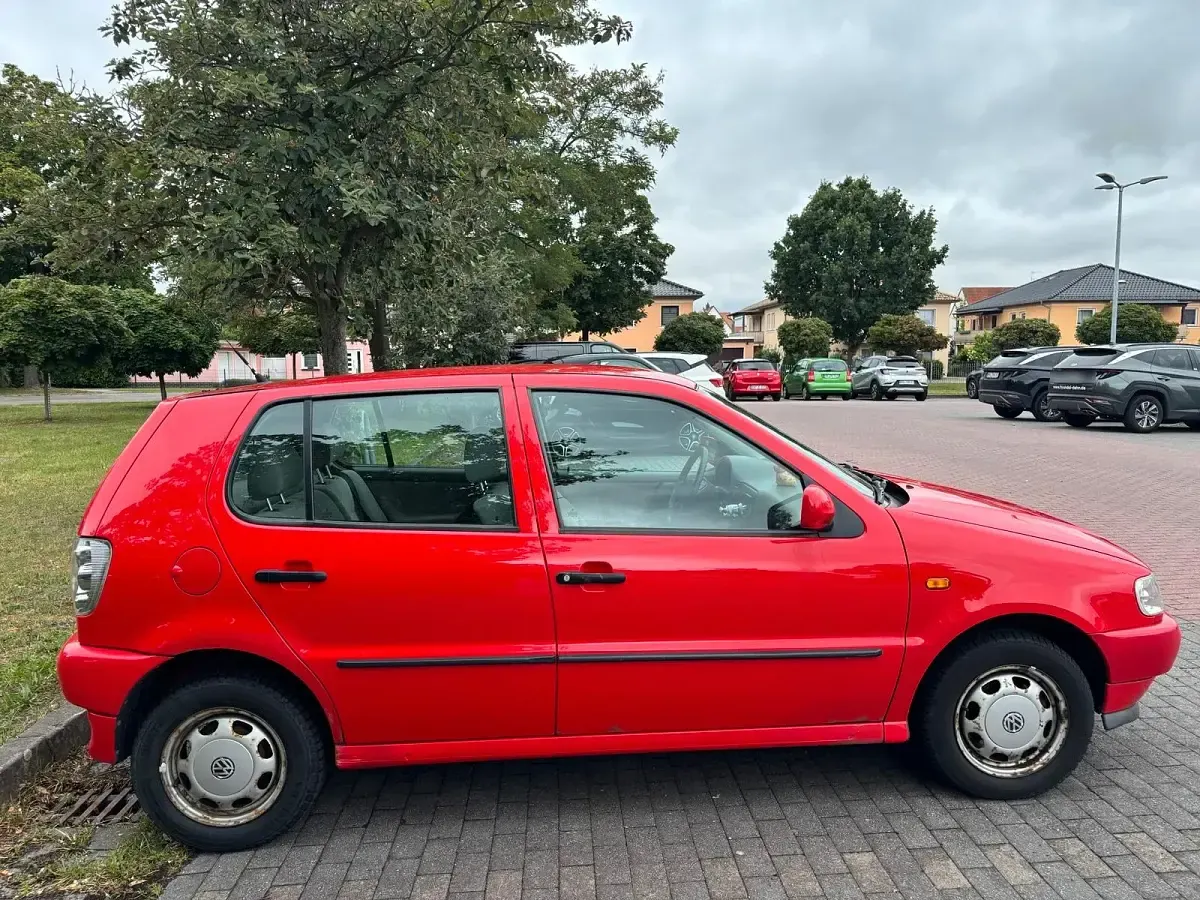 Gebraucht VW Polo 75 PS (55 kW) 1997 Rot Kleinwagen