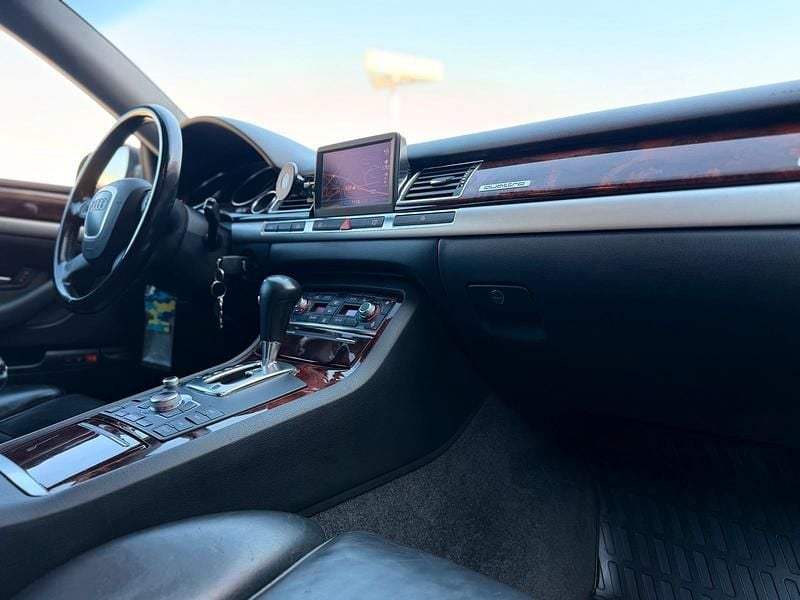 Second-hand Audi A8 350 CP (257 kW) 2007 Negru Berlinǎ