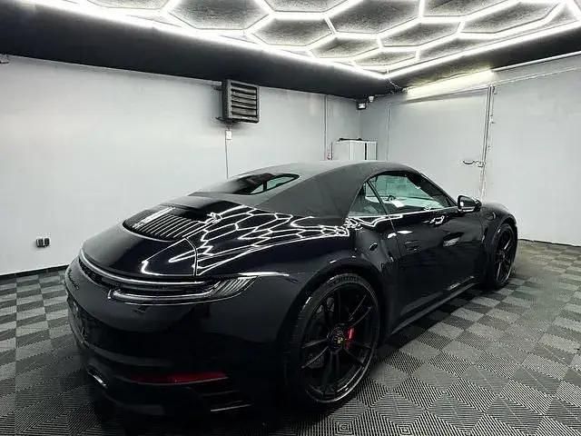 Usata Porsche 911 480 CV (353 kW) 2024 Nero Cabrio