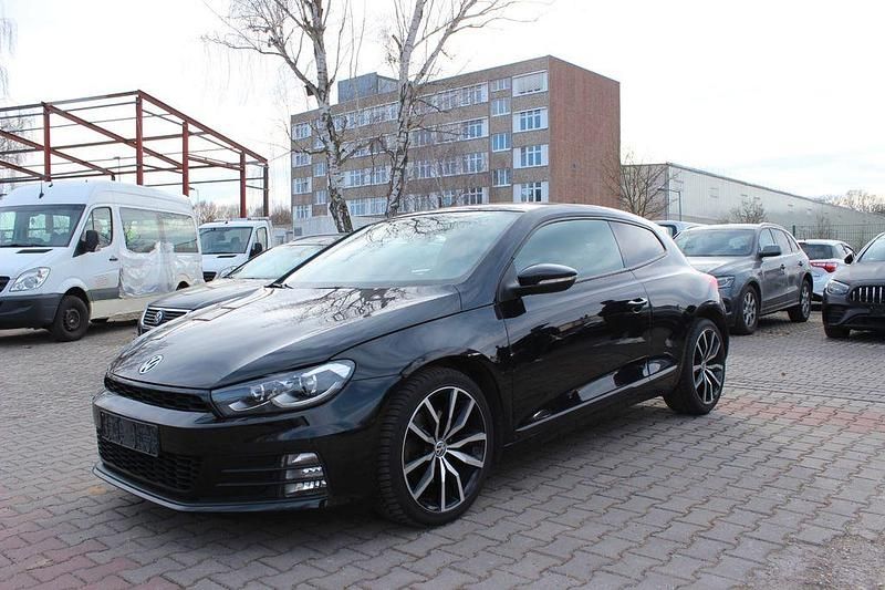 Gebraucht VW Scirocco Allstar 179 PS (131 kW) 2016 Schwarz Coupé