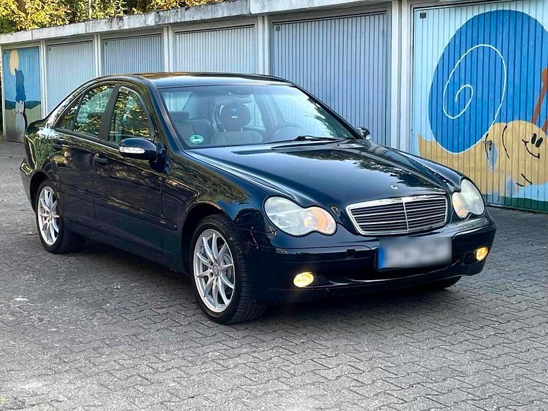 Gebraucht Mercedes C180 130 PS (95 kW) 2001 Limousine
