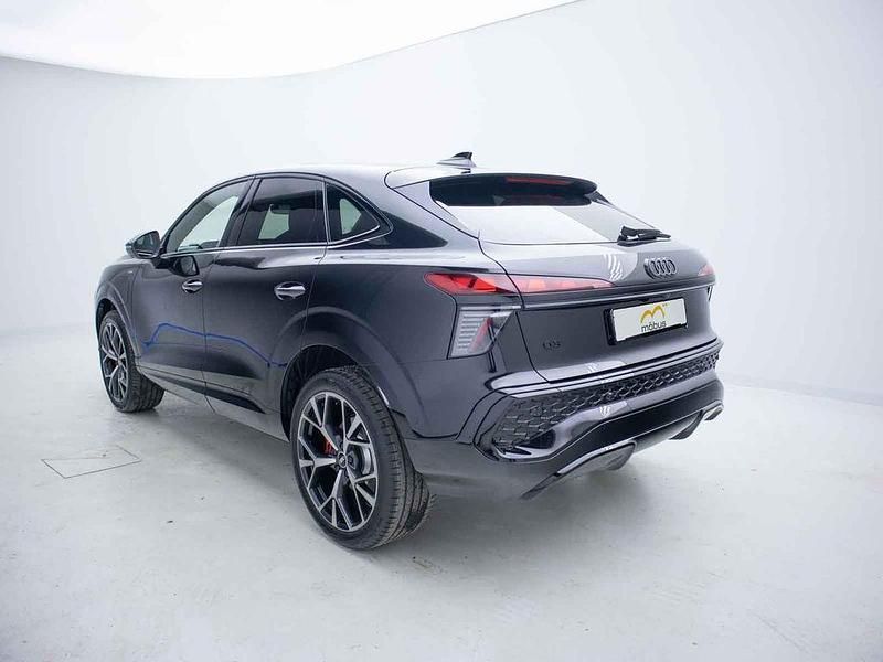 Neu Audi Q3 Sportback Sport 272 PS (200 kW) 2025 Schwarz SUV