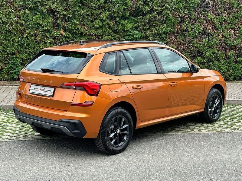 Neu Skoda Kamiq Selection 116 PS (85 kW) 2025 Orange SUV