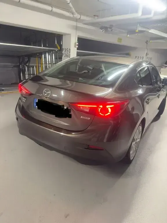Gebraucht Mazda 3 Sports-Line 150 PS (110 kW) 2015 Grau Limousine