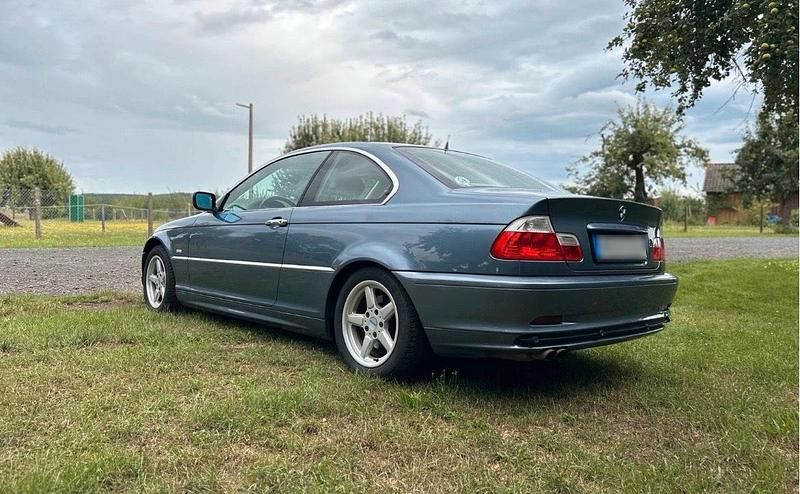Gebraucht BMW 328 Basis 192 PS (141 kW) 1998 Blau Coupé