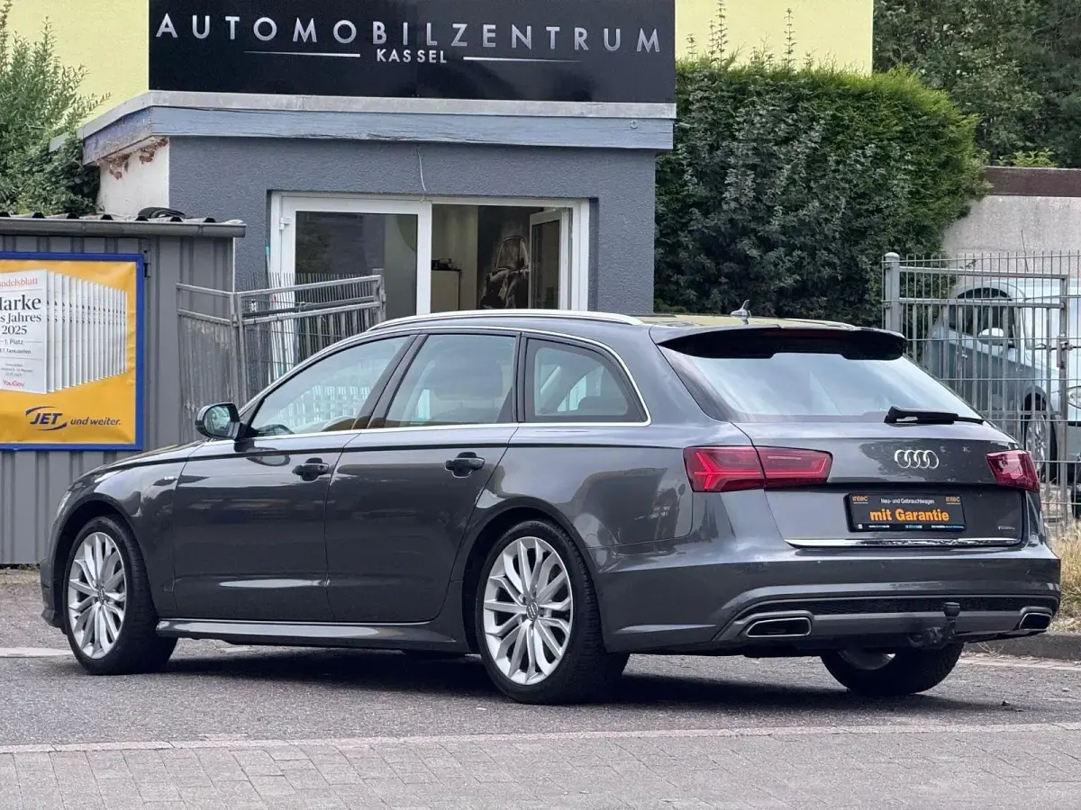 Gebraucht Audi A6 Business 272 PS (200 kW) 2015 Grau Kombi