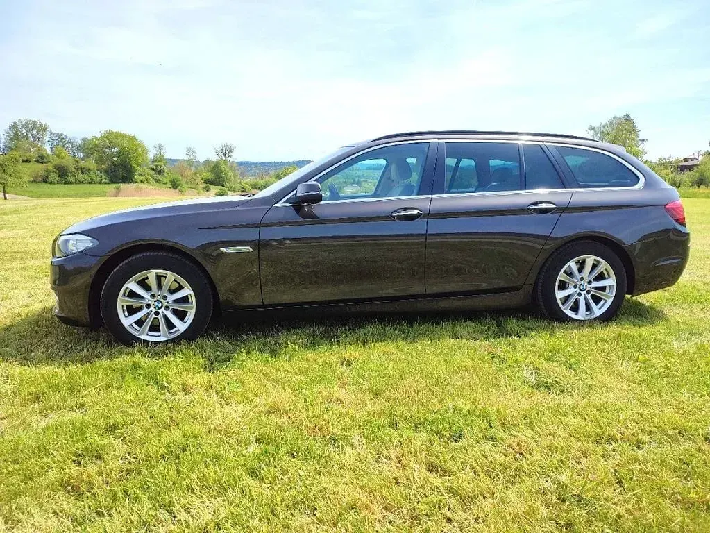 Gebraucht BMW 520 190 PS (139 kW) 2015 Braun Kombi