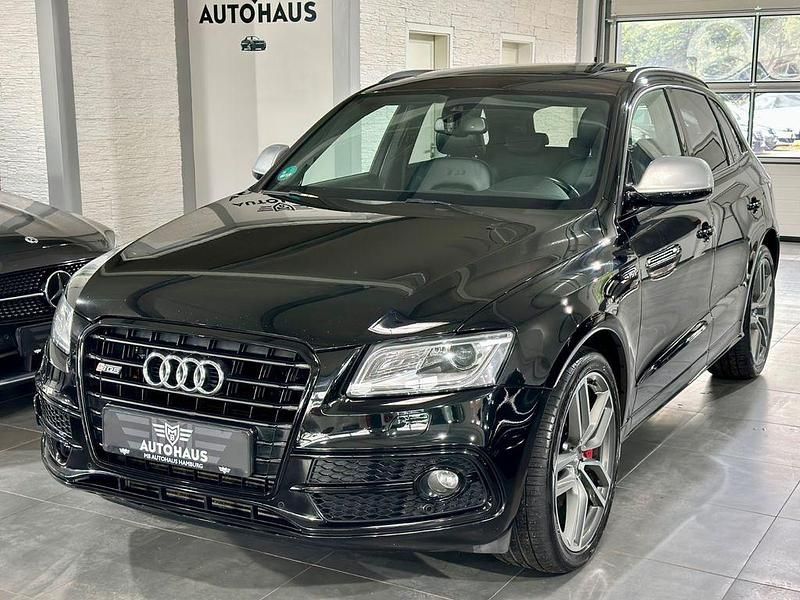 Schwarz Gebraucht 2015 Audi SQ5 Competition SUV | 25.790 € (Teuer) - Bild 1/4