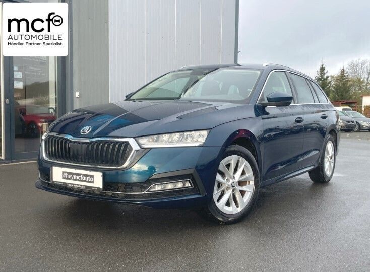 Blau Gebraucht 2024 Skoda Octavia Kombi | 30.590 € (Fairer Preis) - Bild 1/4