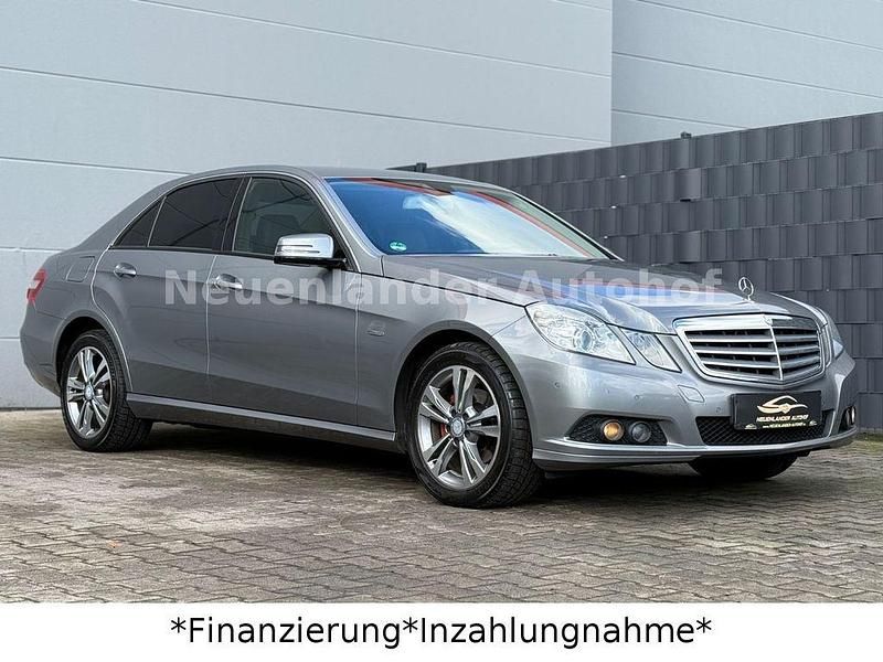 Gebraucht Mercedes E200 136 PS (100 kW) 2011 Silber Limousine