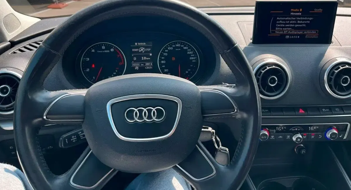 Gebraucht Audi A3 Sport 125 PS (91 kW) 2013 Silber Limousine
