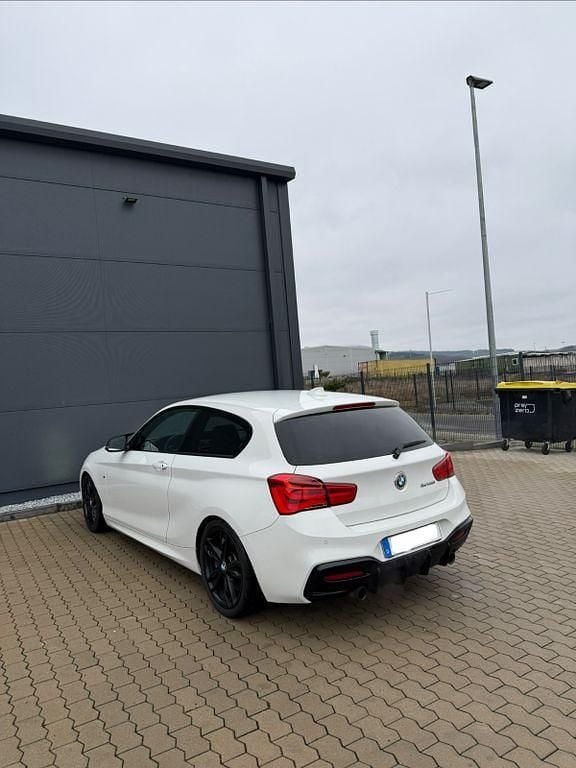 Gebraucht BMW 135 326 PS (239 kW) 2016 Weiß Kleinwagen