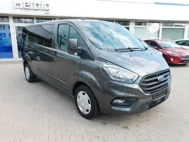 Używany Ford Transit Trend 131 KM (96 kW) 2020 Szary Kombi