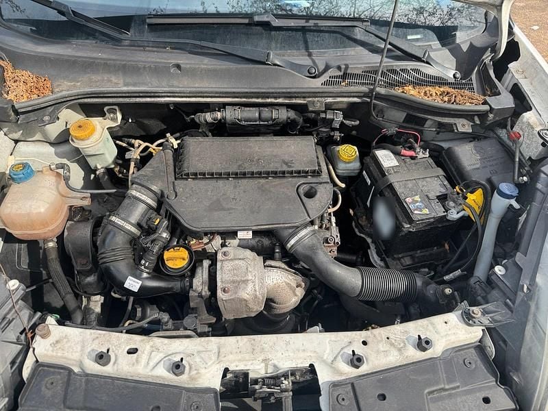 Second-hand Opel Combo 90 CP (66 kW) 2012 Alb Monovolum