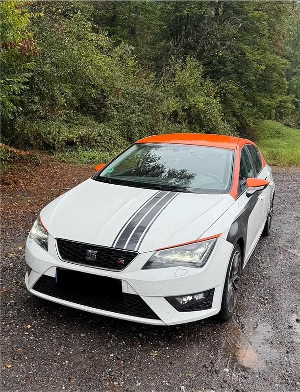 Andere farben Gebraucht 2015 Seat Leon FR Kombi | 7.000 € (Guter Preis) - Bild 1/4