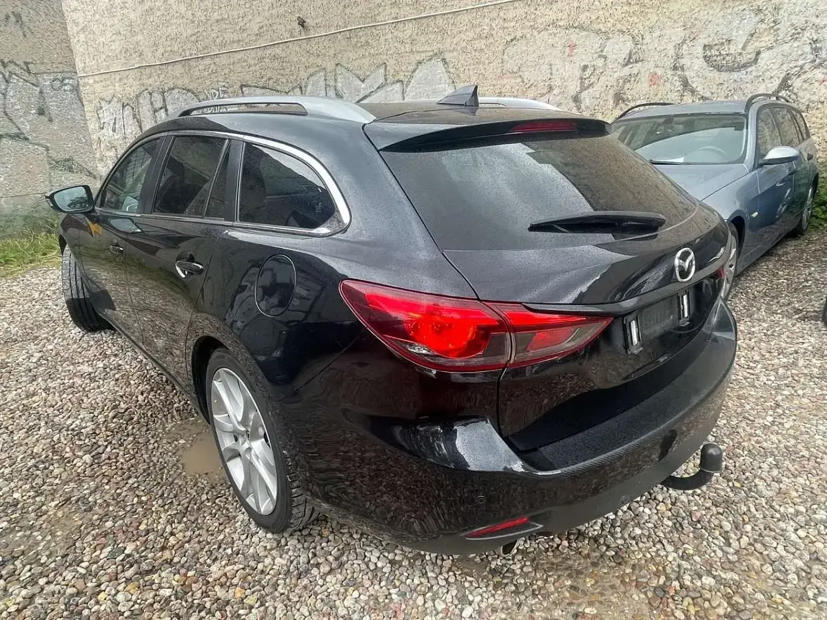 Gebraucht Mazda 6 Exclusive-Line 150 PS (110 kW) 2016 Schwarz Kombi