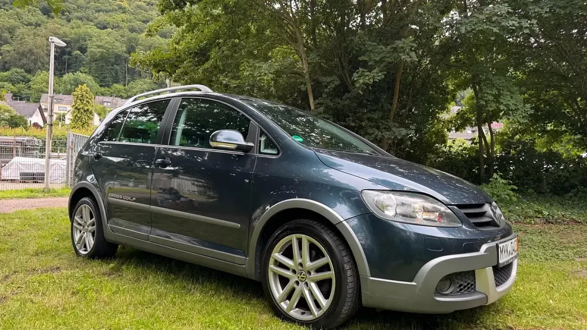 Gebraucht VW Golf Plus Cross 140 PS (102 kW) 2008 Blau Van / Kleinbus