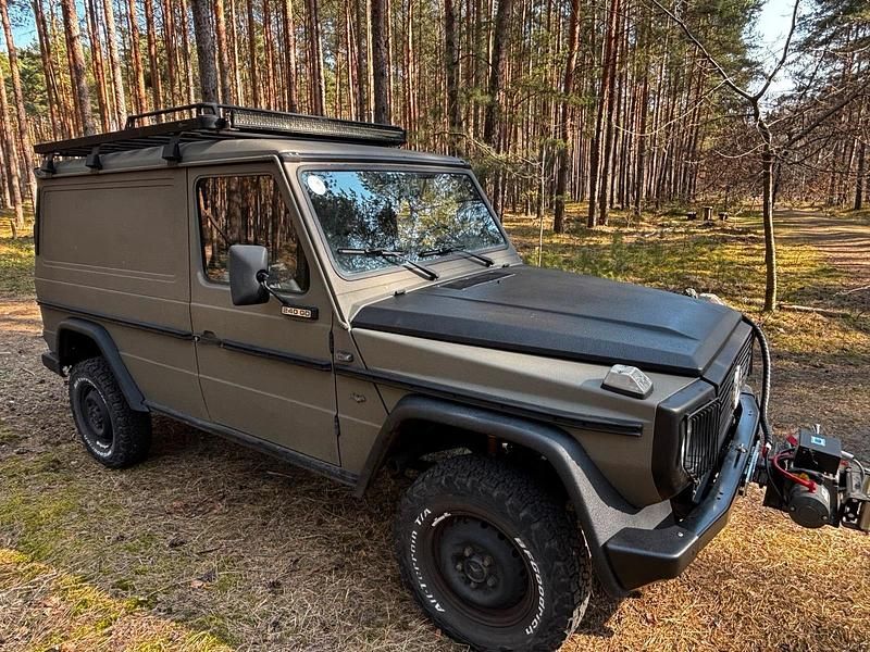 Gebraucht Mercedes G240 84 PS (61 kW) 1989 Andere farben SUV