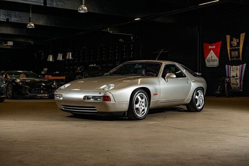 Gebraucht Porsche 928 349 PS (256 kW) 1992 Silber Coupé